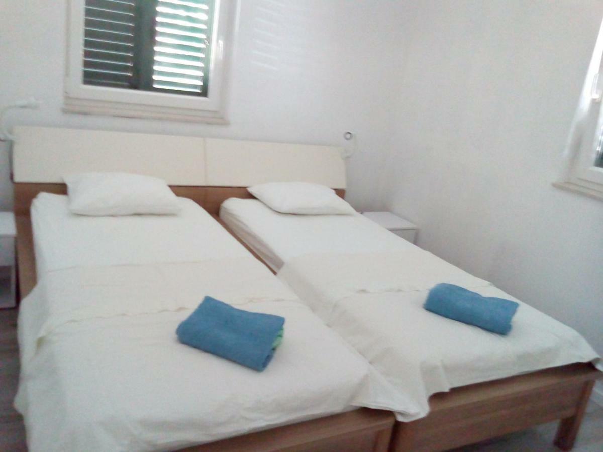 Apartment More Sumartin Esterno foto