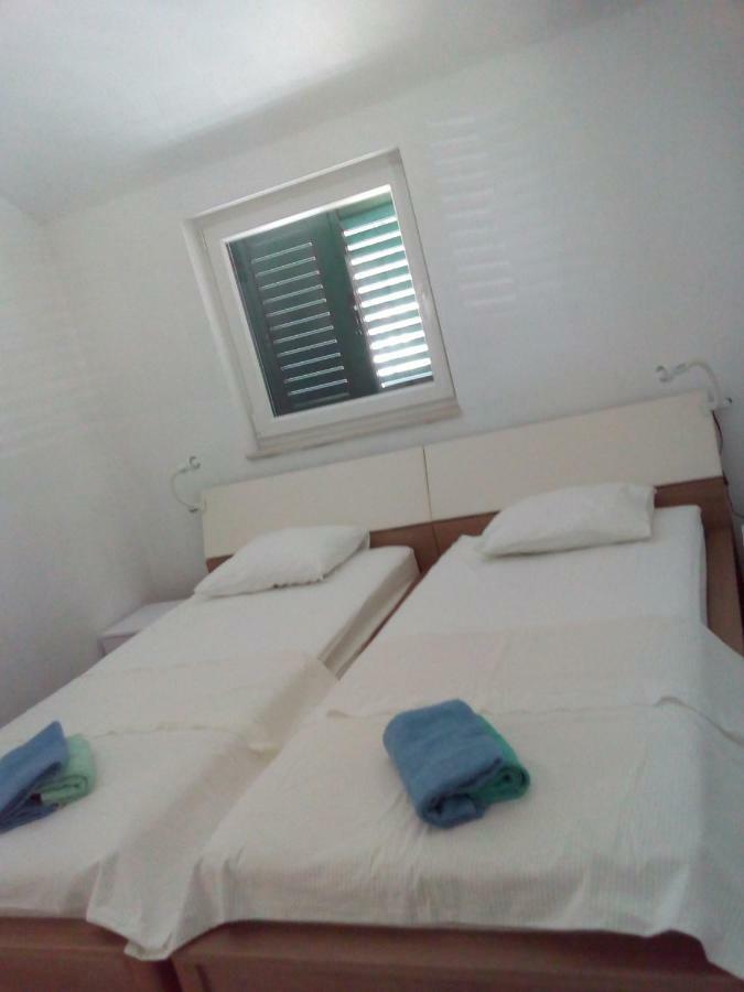 Apartment More Sumartin Esterno foto